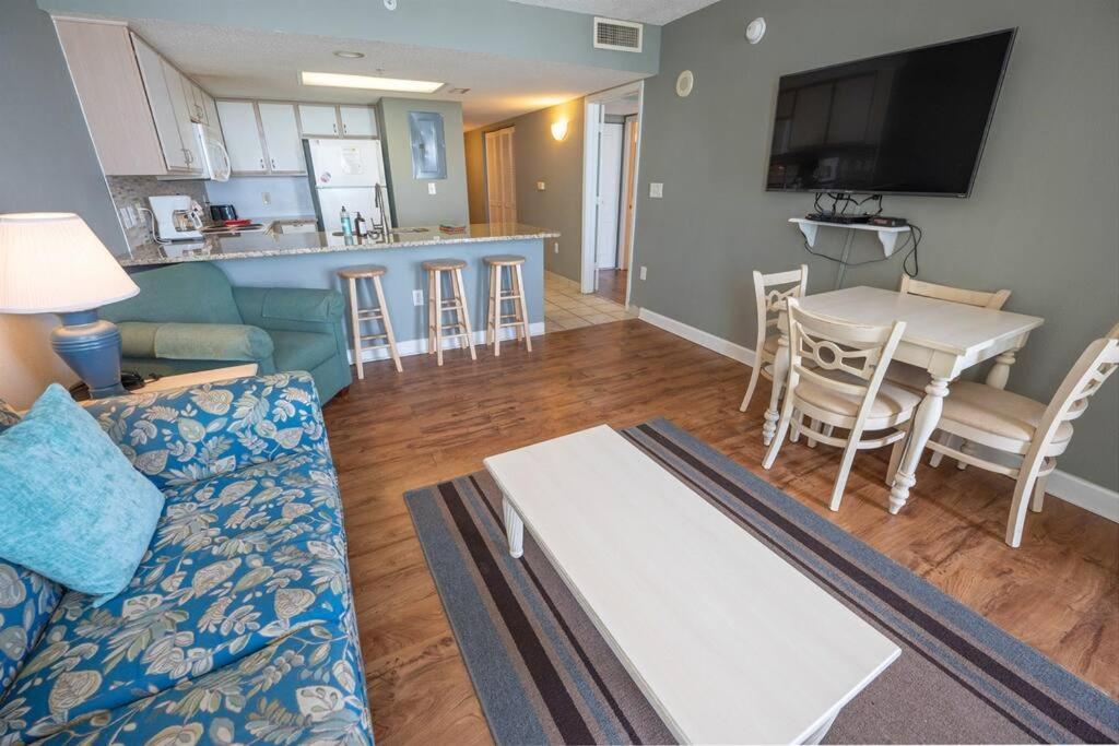 Villa Baywatch Renovated, Unobstructed Oceanfront Views! Myrtle Beach Exterior foto